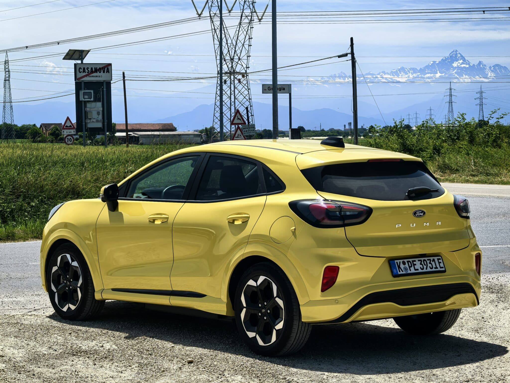 Жълтата пантера в Торино: Ford Puma Gen-E ни поведе на италианско електрическо пътешествие