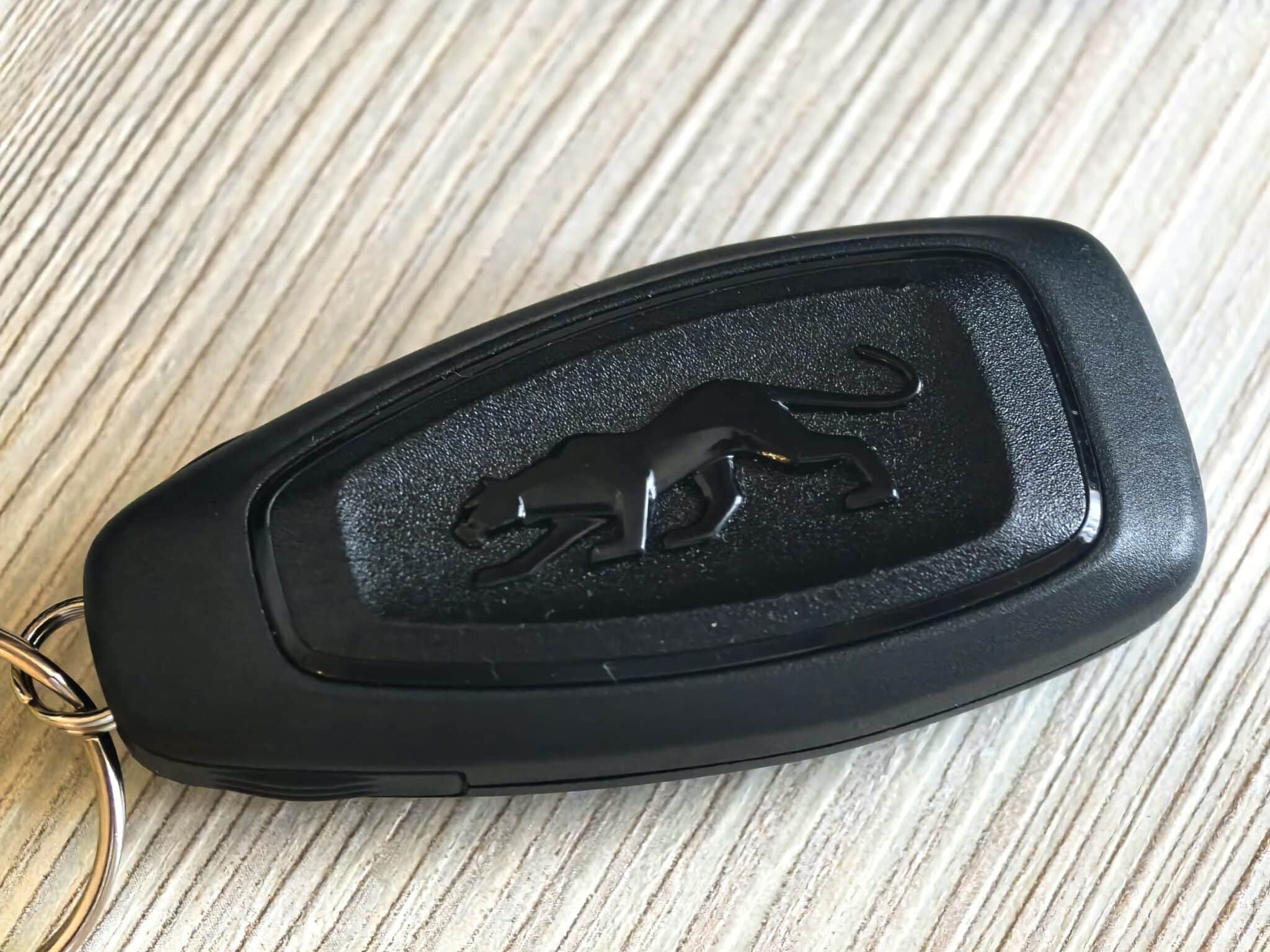 Жълтата пантера в Торино: Ford Puma Gen-E ни поведе на италианско електрическо пътешествие