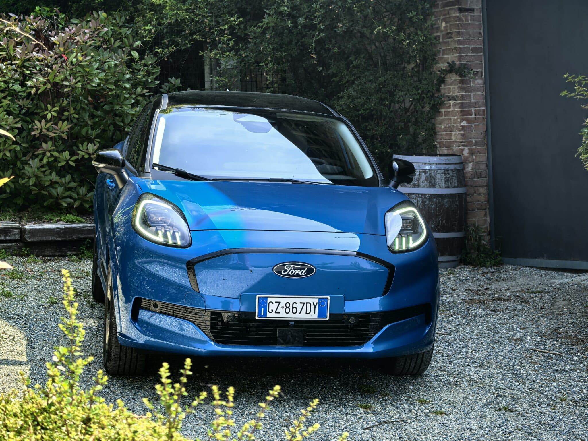 Жълтата пантера в Торино: Ford Puma Gen-E ни поведе на италианско електрическо пътешествие