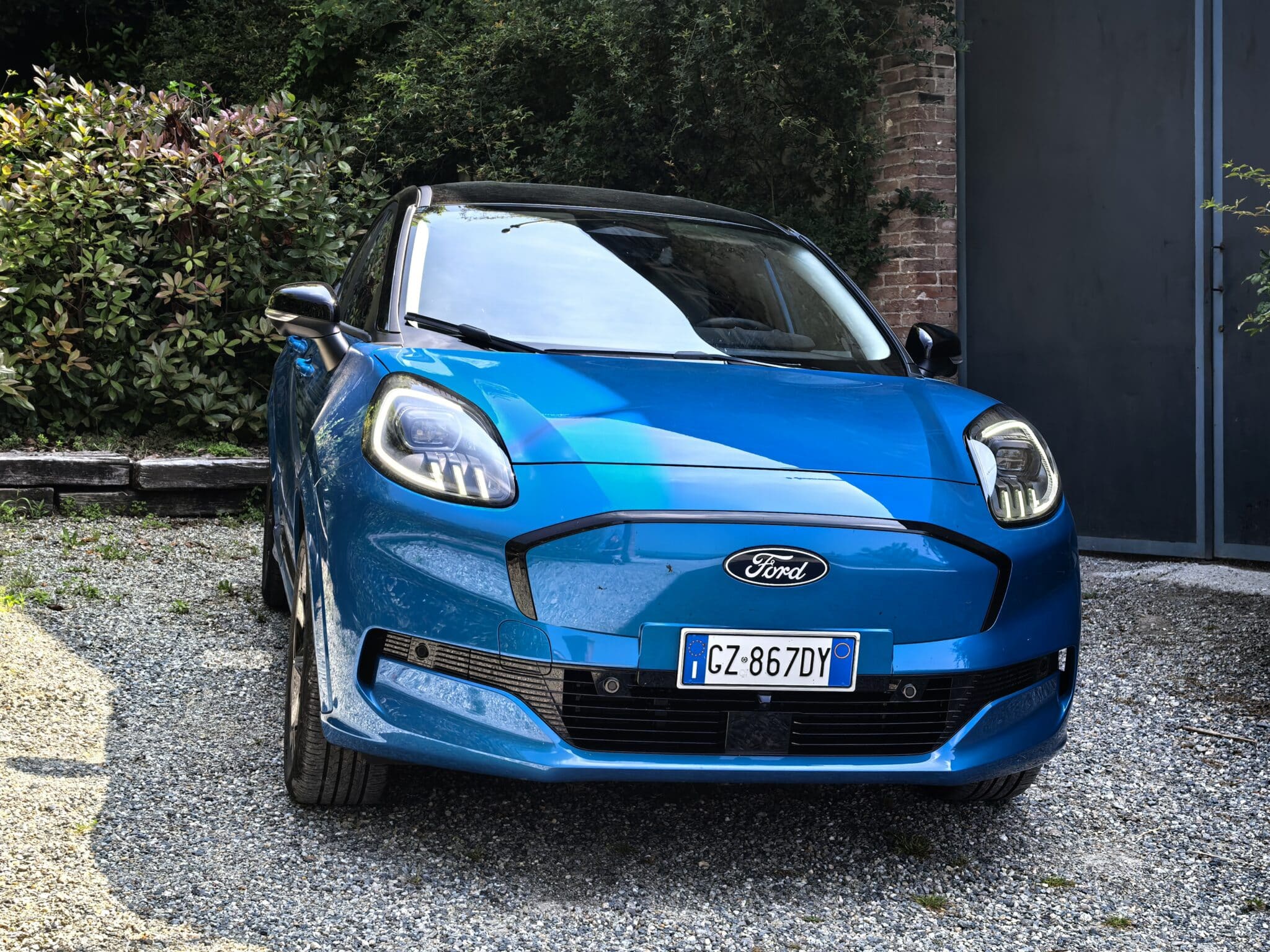 Жълтата пантера в Торино: Ford Puma Gen-E ни поведе на италианско електрическо пътешествие