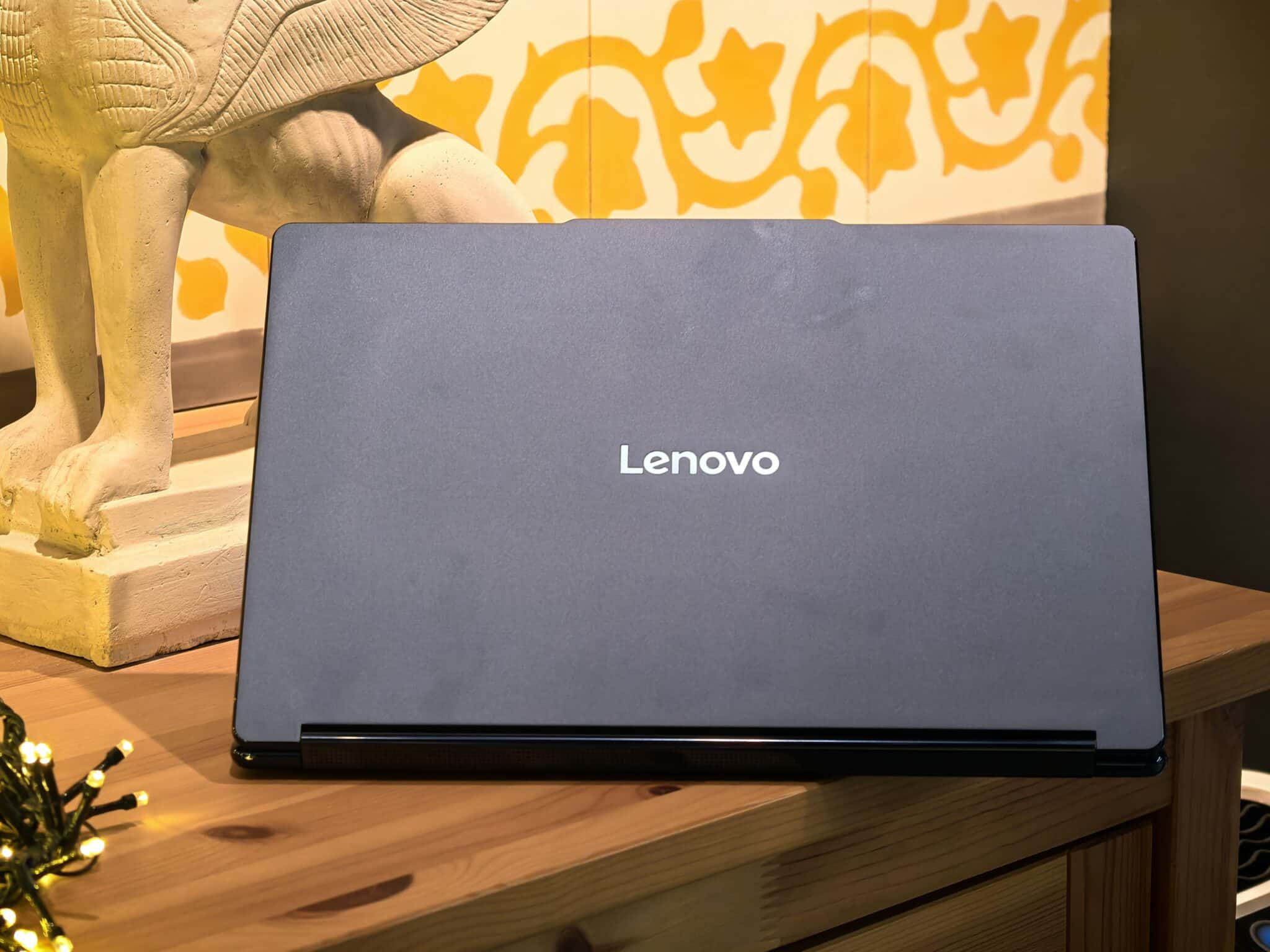 Йога за ума: новото поколение Lenovo Book 9i разтяга границите на възможното