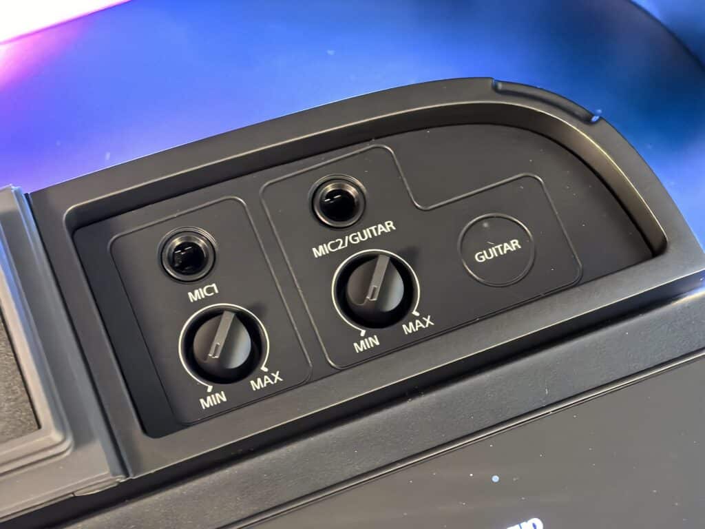 Sony ULT Tower 9AC: Парти звярът, който можеш да изведеш навън