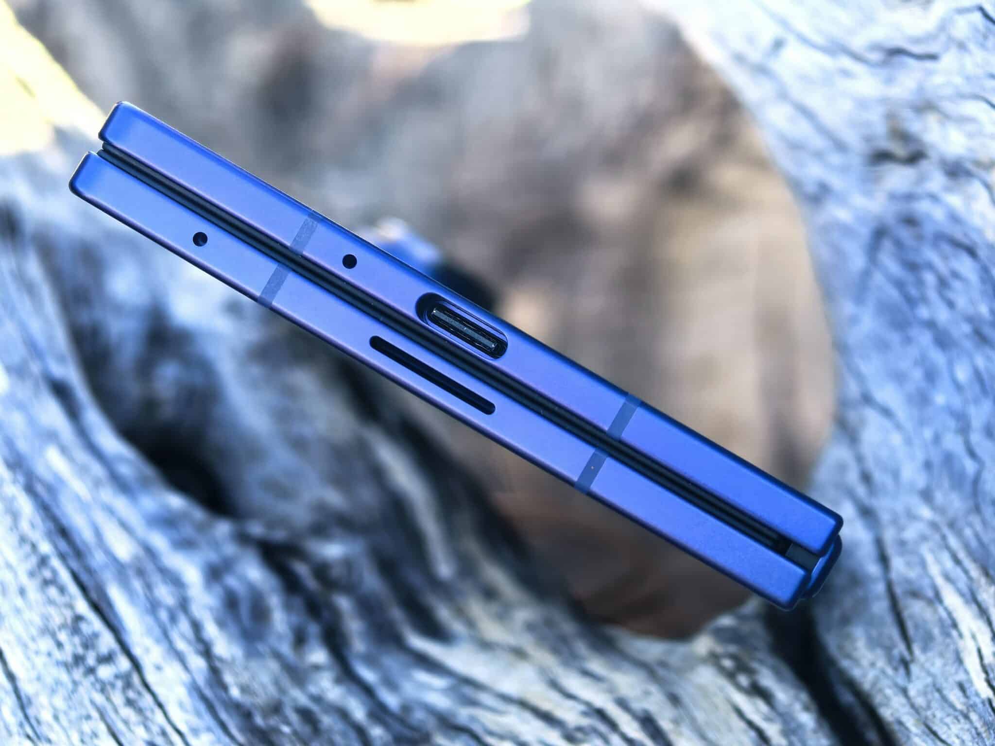 Samsung Galaxy Z Fold7: Тънък като идея, мощен като вселена