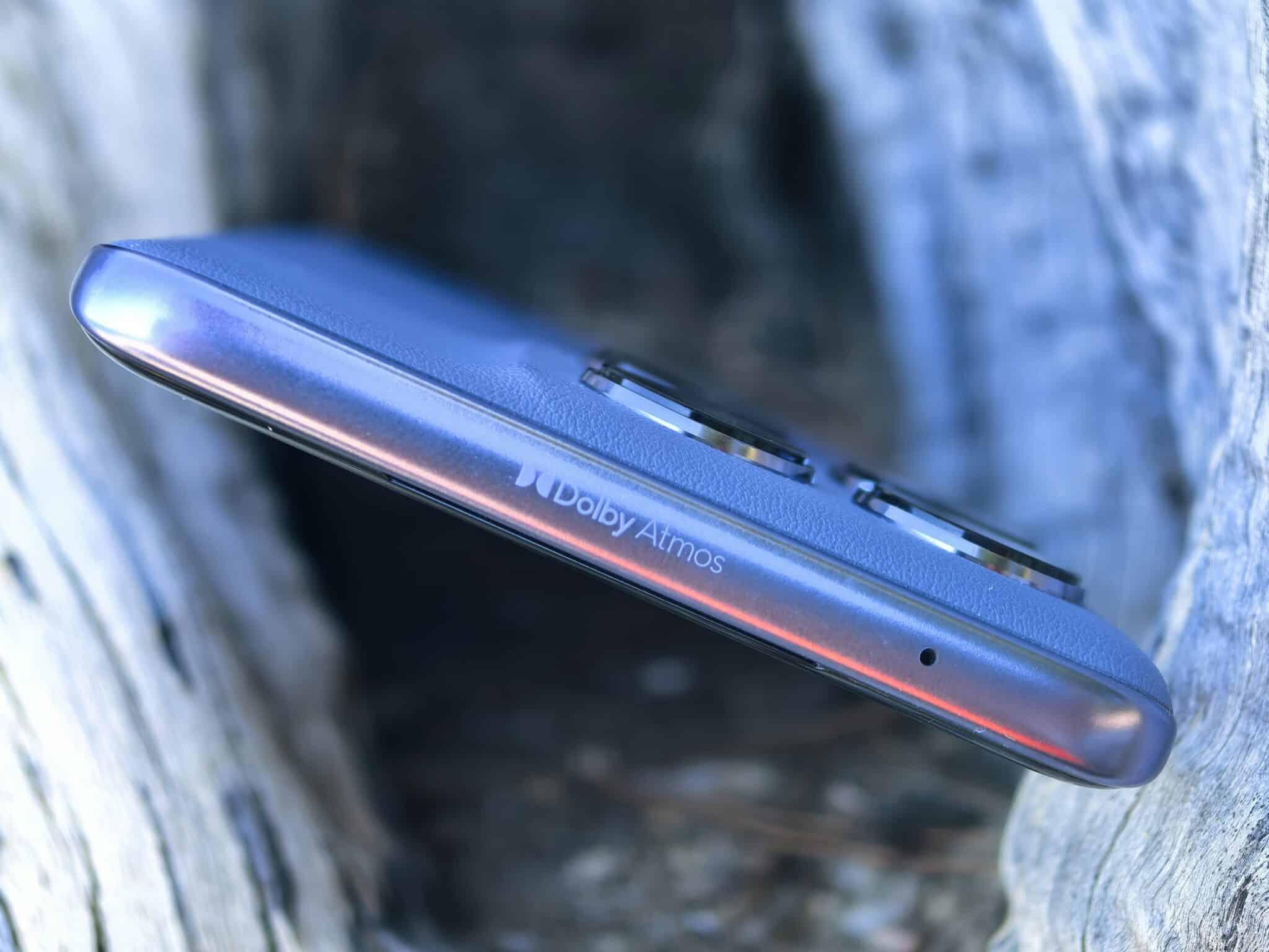 Motorola Edge 60 Fusion – джобният бунтар на 2025 година