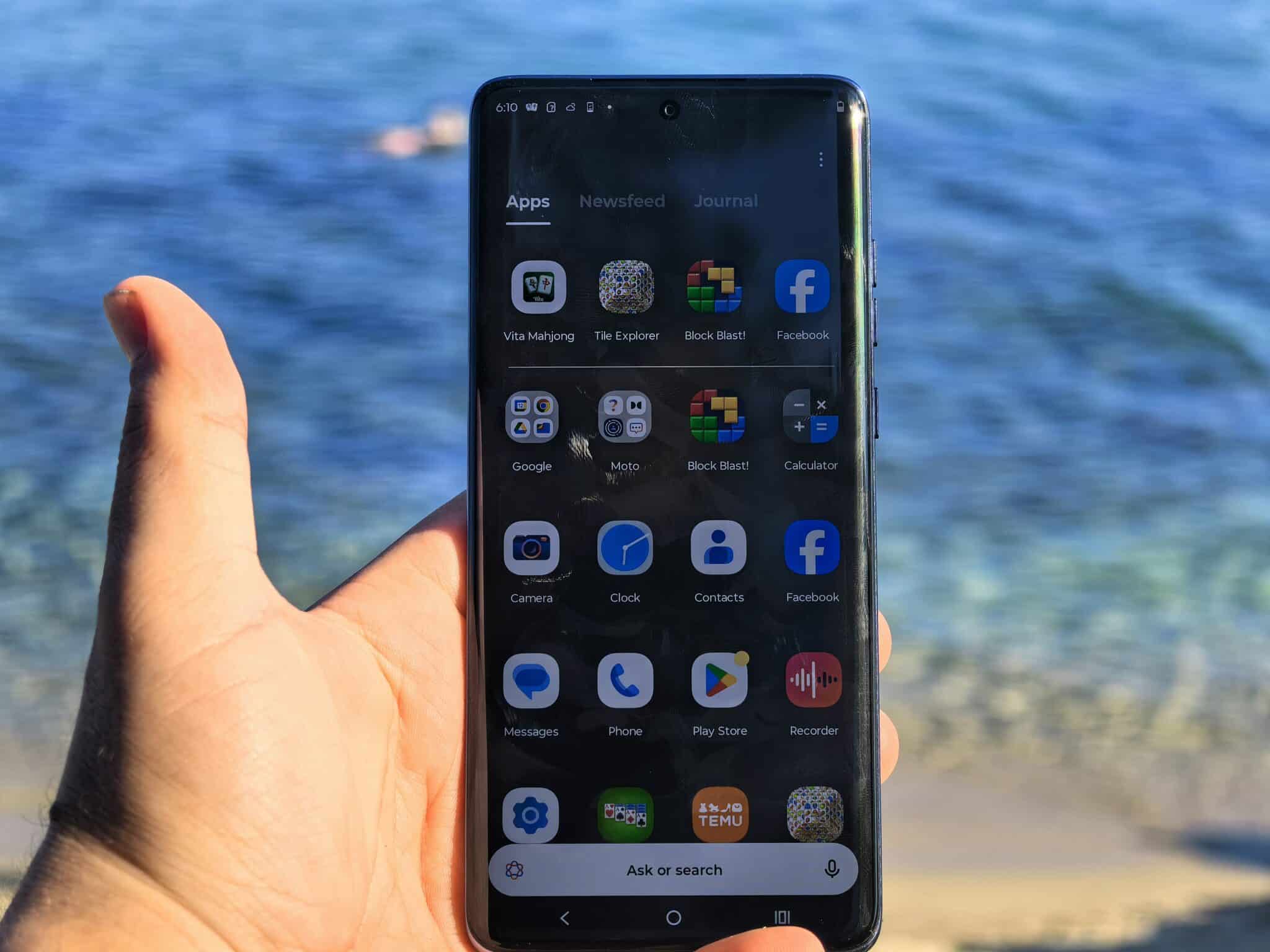 Motorola Edge 60 Fusion – джобният бунтар на 2025 година