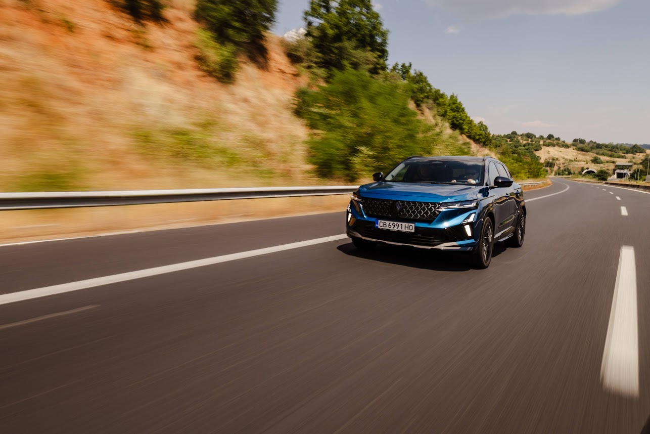 Renault Austral: Блус на четири колела с френска душа