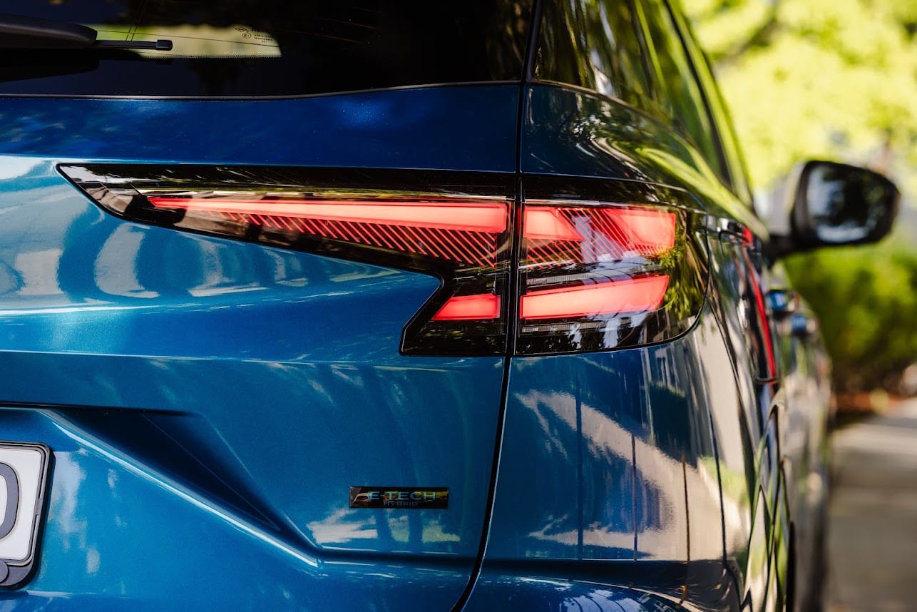 Renault Austral: Блус на четири колела с френска душа