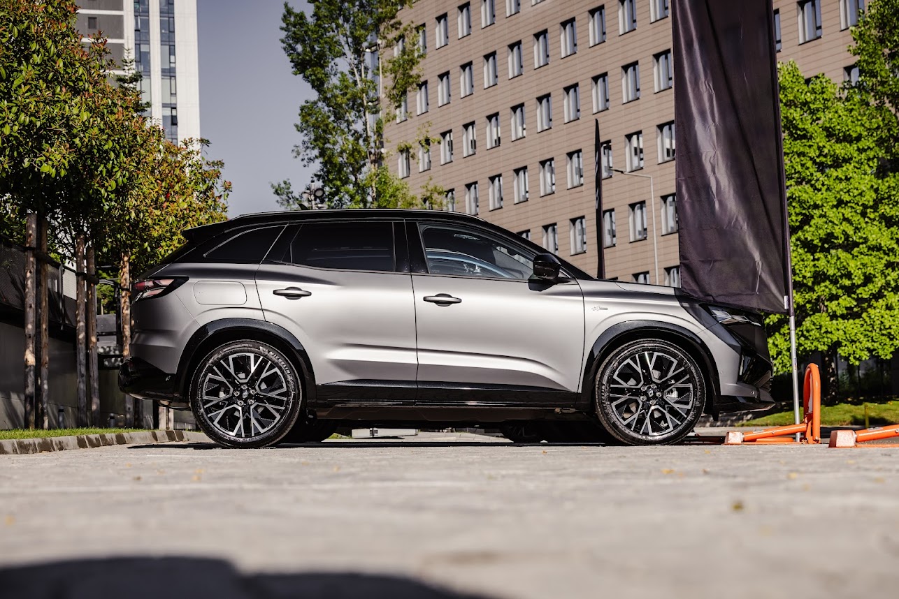 Renault Austral: Блус на четири колела с френска душа
