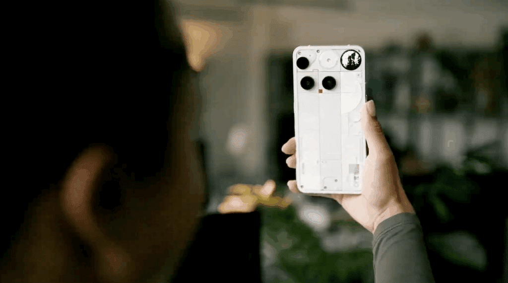Nothing Phone (3): Странен, умен и смело различен – първият истински флагман на Carl Pei вече е тук