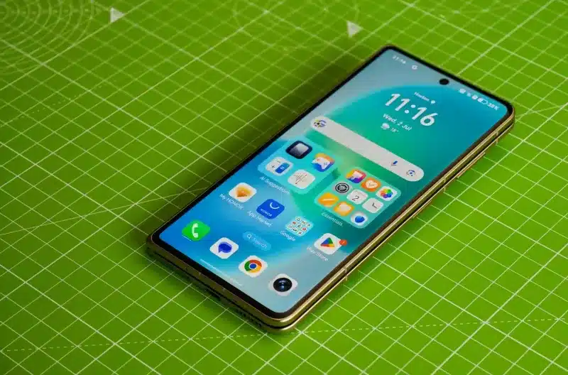 Honor представи Magic V5 – най-тънкия сгъваем смартфон в света