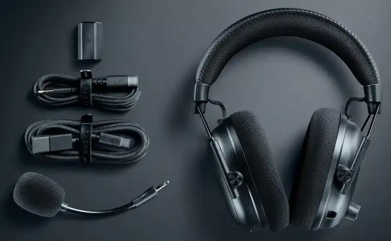 Razer представи безжичните геймърски слушалки BlackShark V3 Pro във версии за PC, PS5 и Xbox