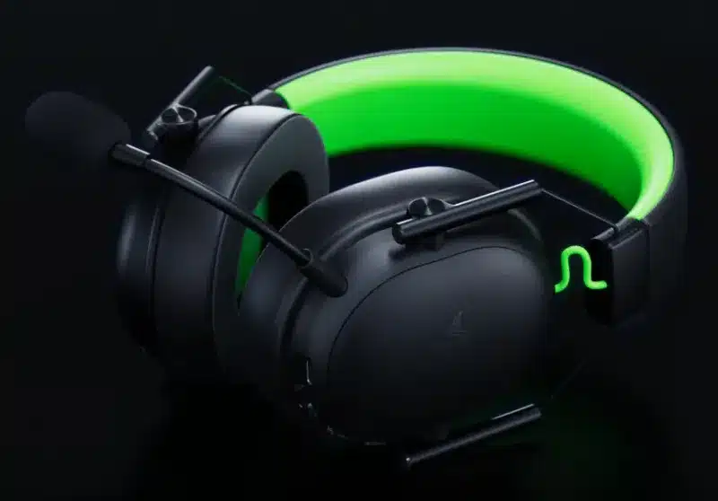 Razer представи безжичните геймърски слушалки BlackShark V3 Pro във версии за PC, PS5 и Xbox