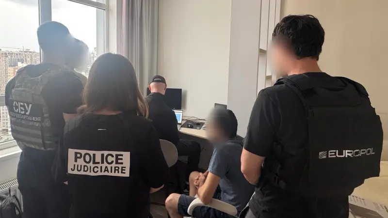 Международна акция: Европол с награда от  000 за информация, водеща до залавянето на руски хакери