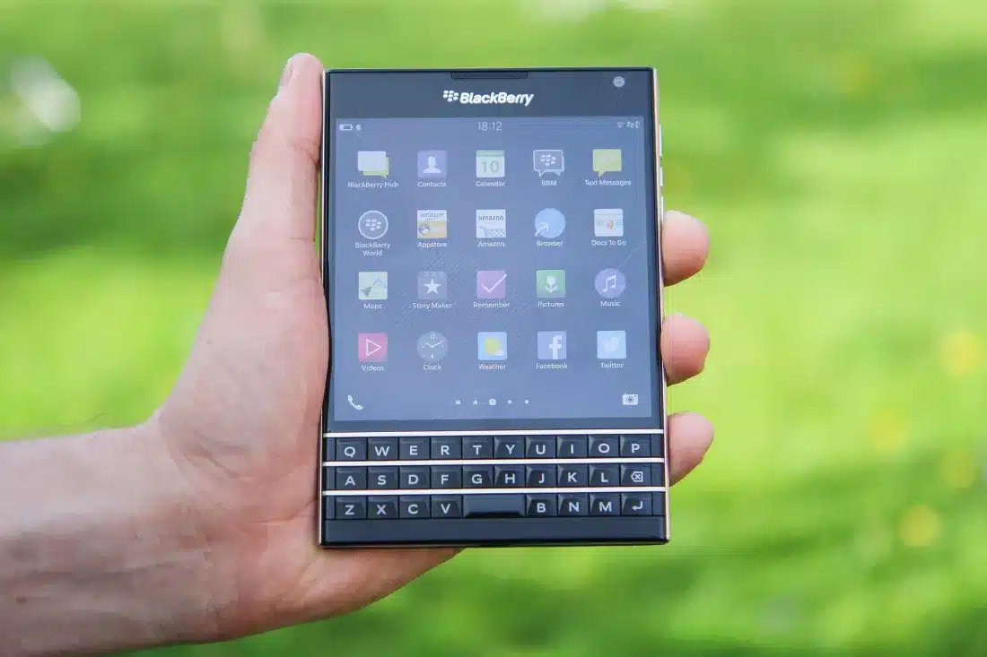 BlackBerry Curve: Когато клавиатурите владееха света