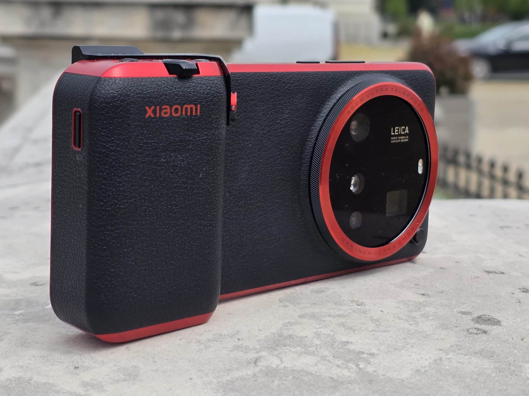 Мобилна фотография с пръст на спусъка: Xiaomi 15 Ultra и неговият професионален кит