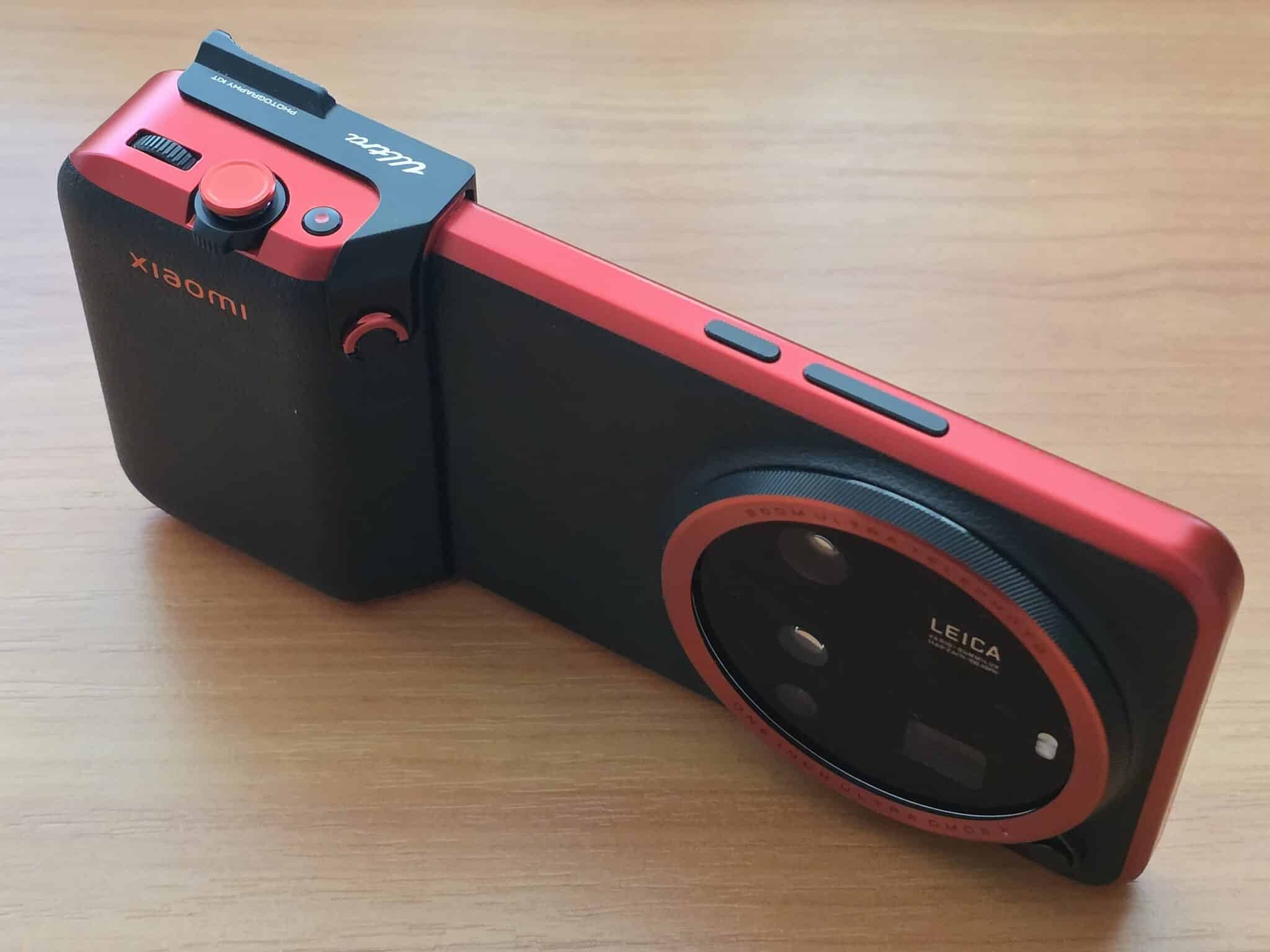Мобилна фотография с пръст на спусъка: Xiaomi 15 Ultra и неговият професионален кит