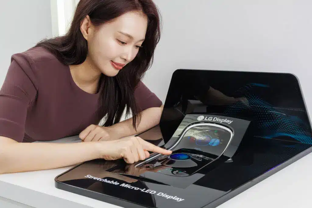 LG Display показа най-бързия в света OLED-монитор: 540Hz в QHD и до 720Hz в HD