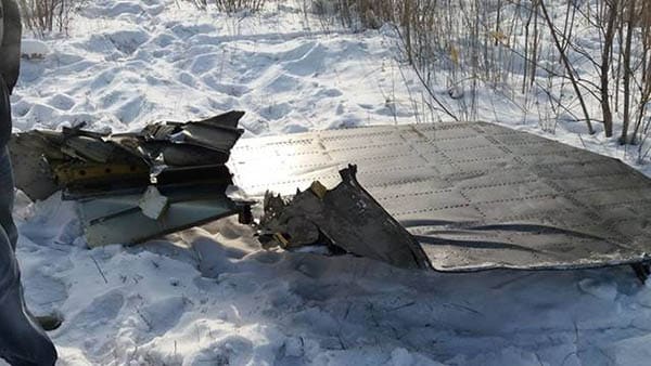 Самолет изсипа тонове злато и платина на летище в Якутск