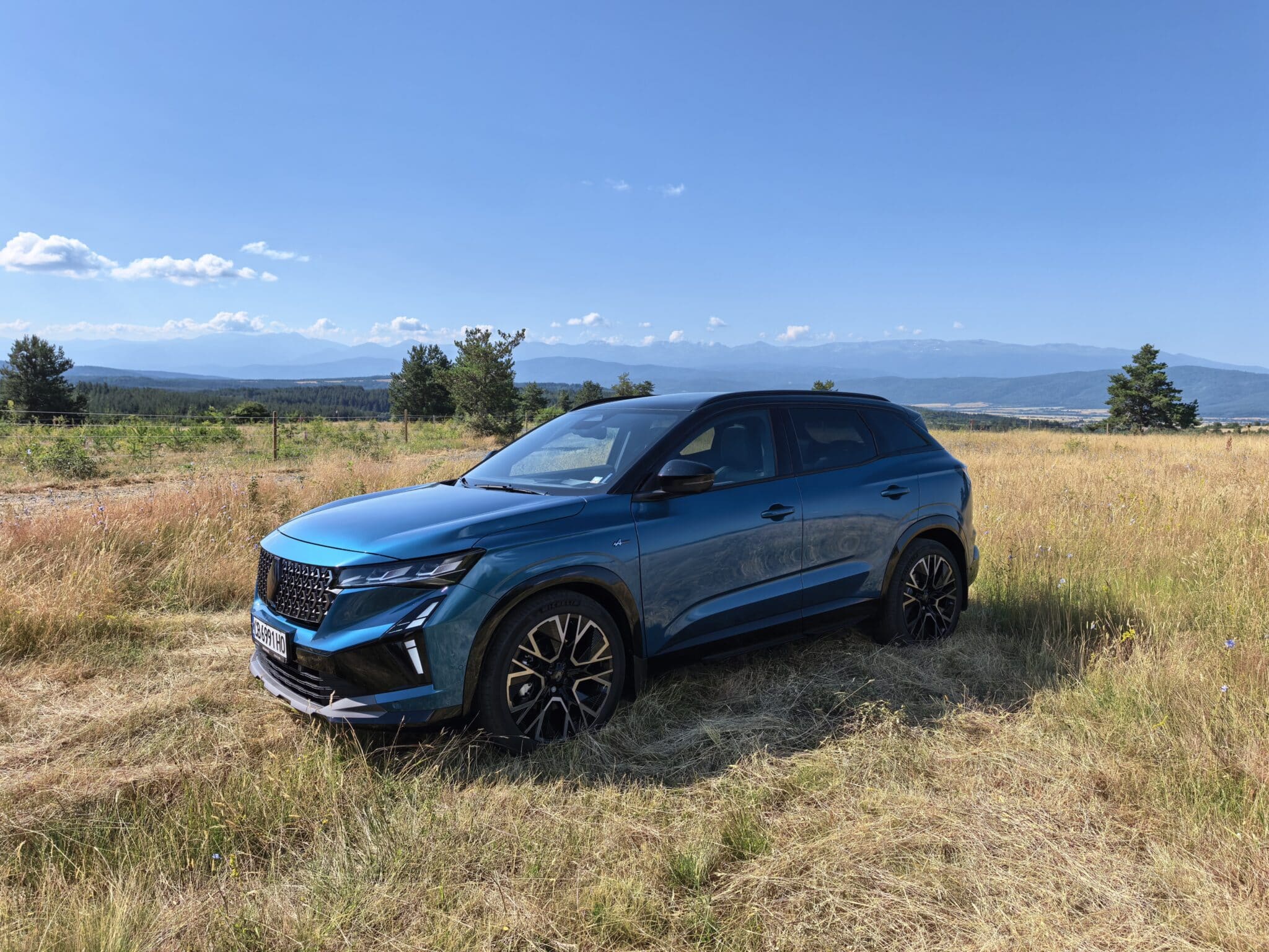 Renault Austral: Блус на четири колела с френска душа