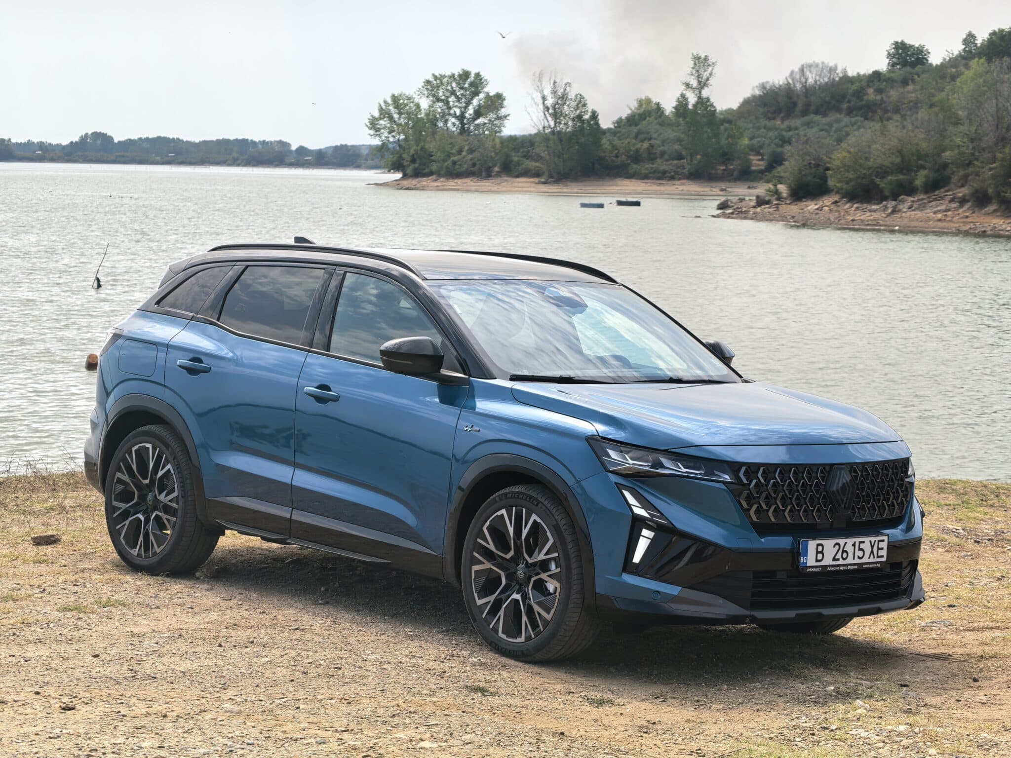 Renault Austral: Блус на четири колела с френска душа