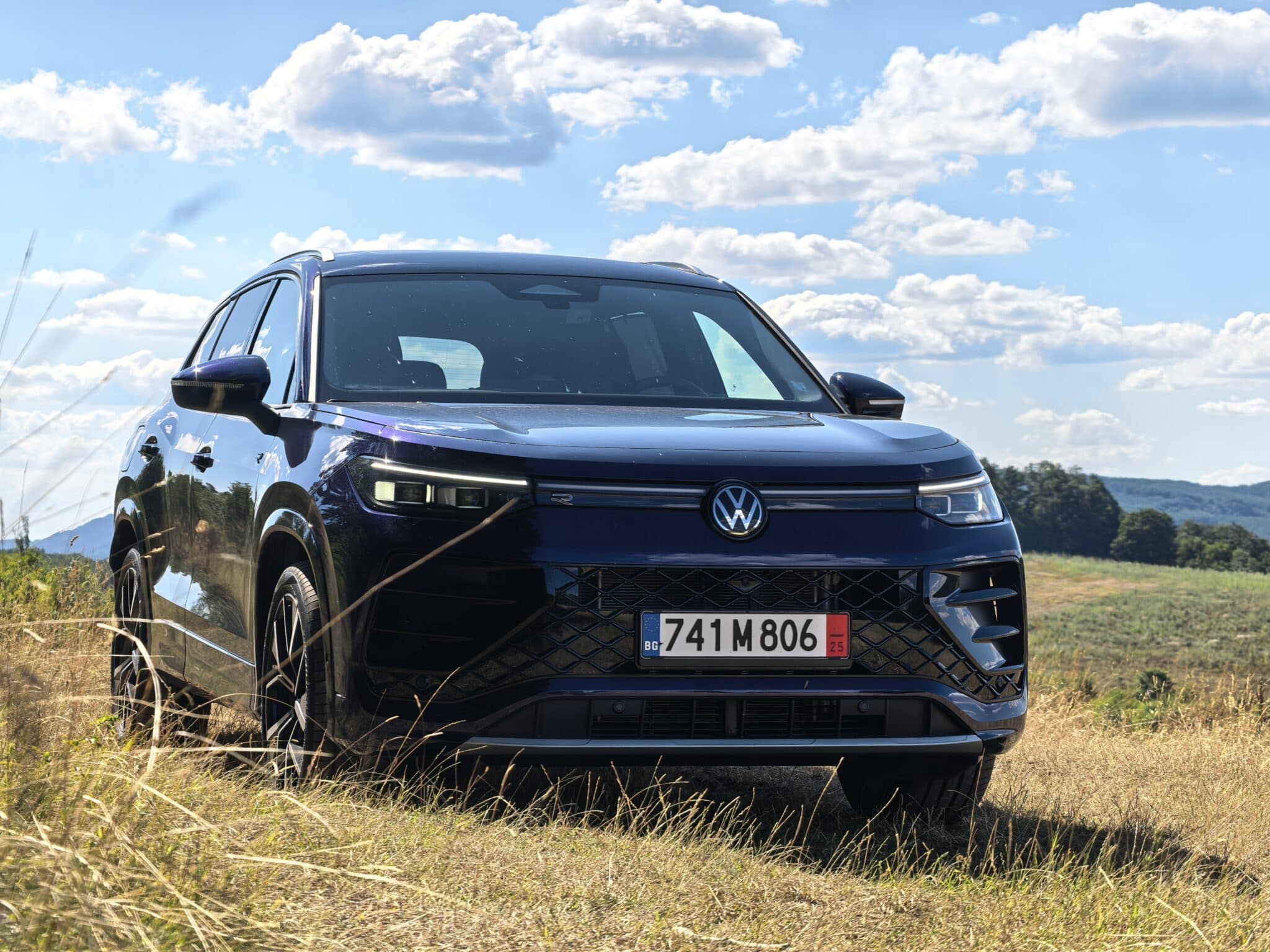 Новият VW Tayron: Седем места, четири задвижващи колела и нула компромиси