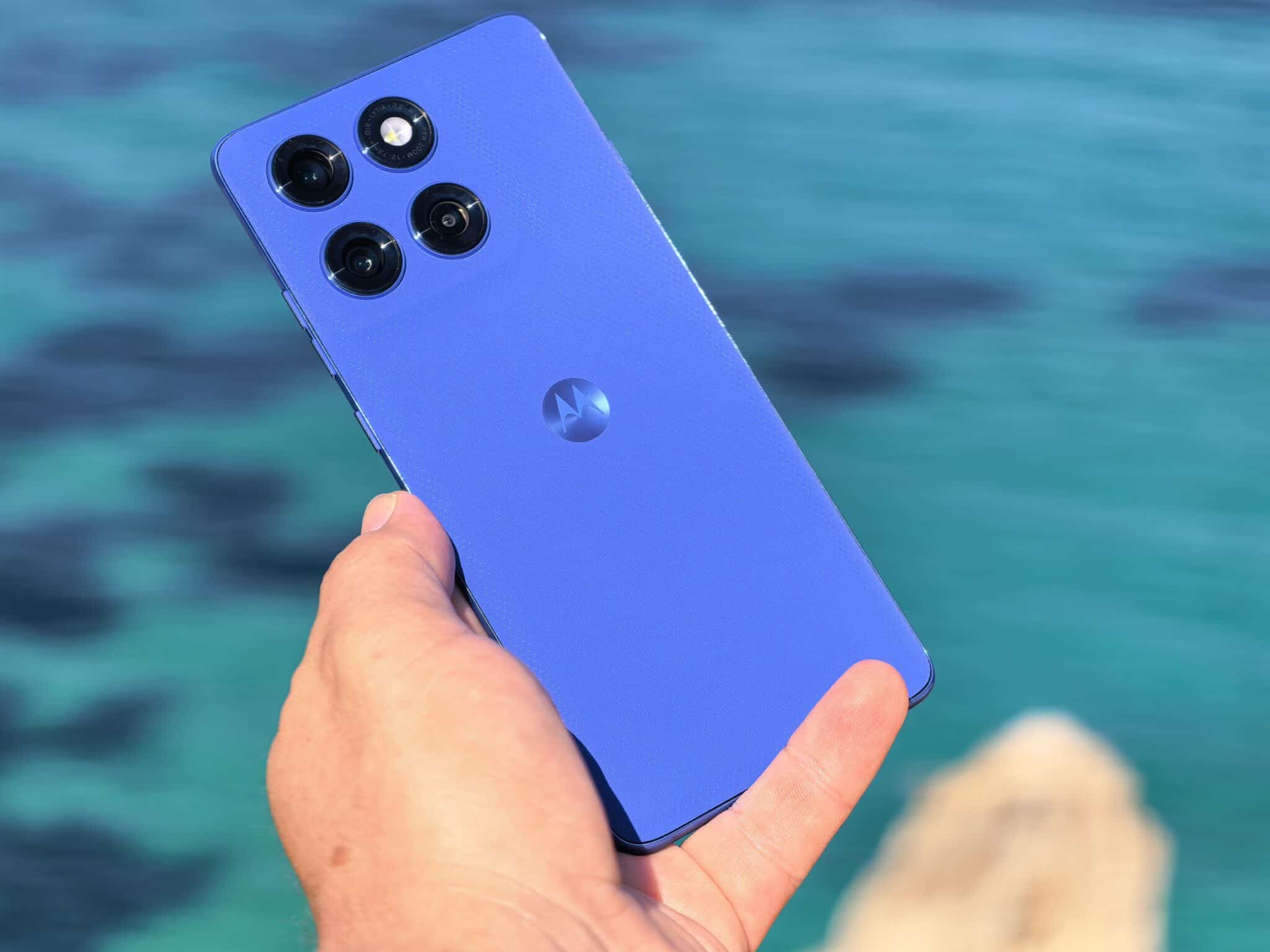 Най-красивият телефон на 2025? Edge 60 Pro е аргументът на Motorola