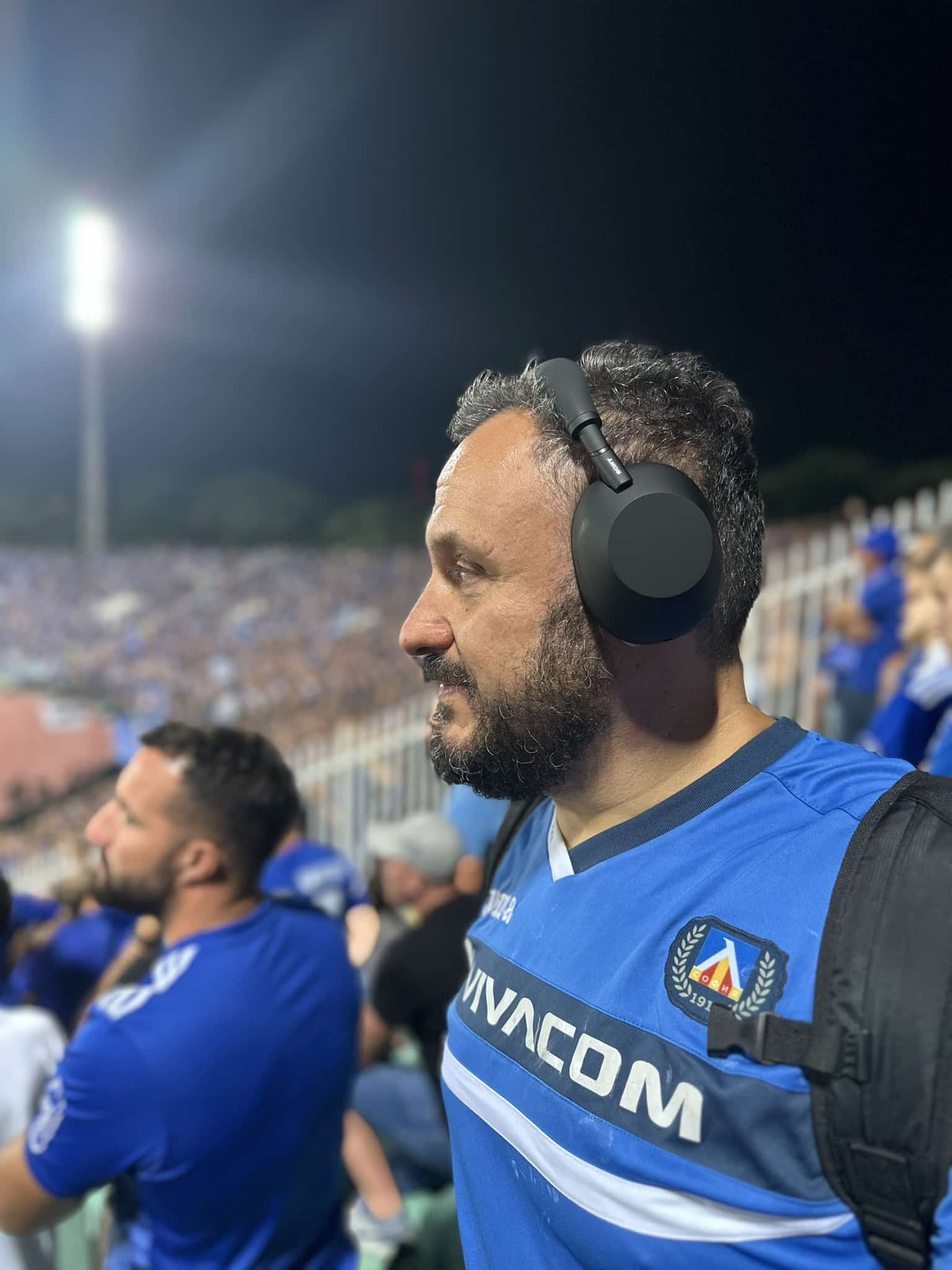 Sony WH-1000XM6 – когато технологията не само се чува, а се усеща