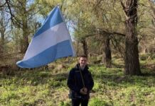 Вердис: 20 годишен създаде собствена държава в гора между Хърватия и Сърбия и се обяви за неин президент