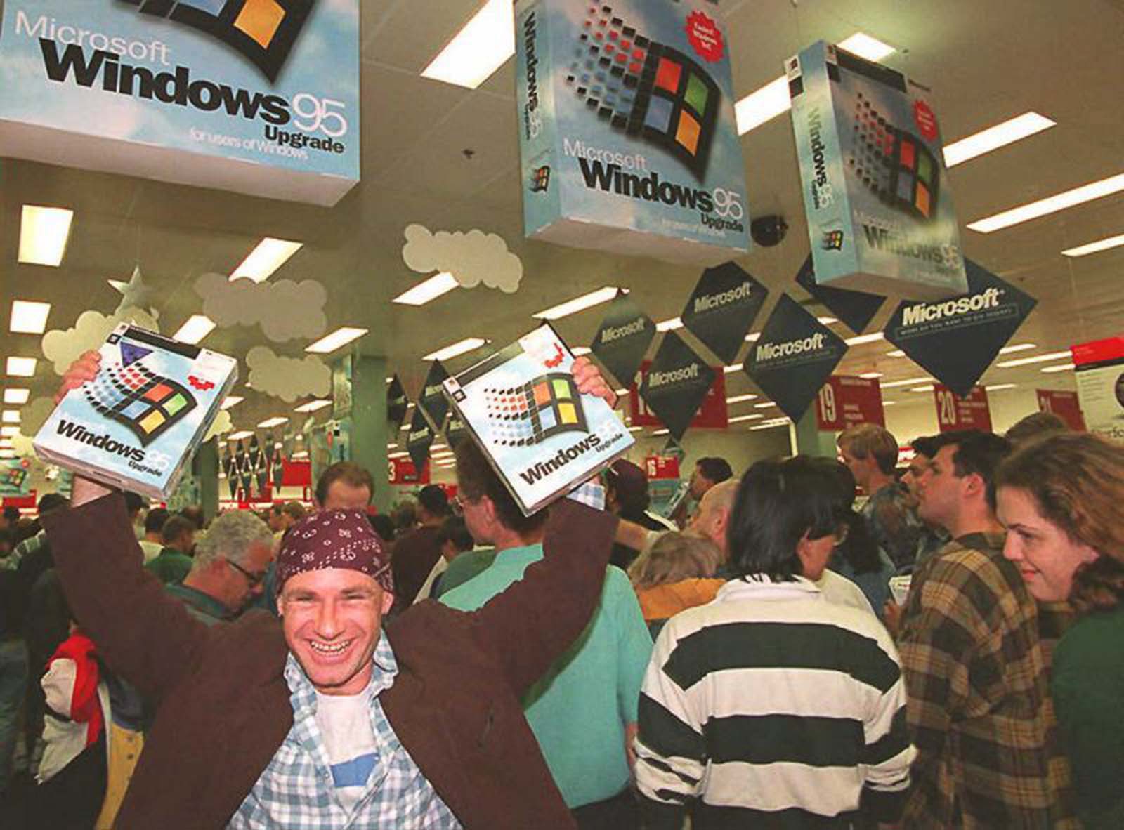 30 години Windows 95: революцията, която ни научи да натискаме „Старт“