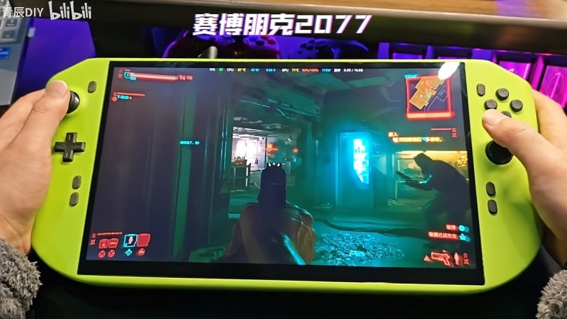 Steam Deck на стероиди: ентусиаст създаде портативна гейминг конзола с Intel i9-14900HX, GeForce RTX 4090 и 15 минути живот на батерията