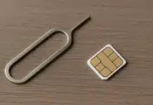 Apple ще остави слота за SIM карта в iPhone 17 за Европа, с изключение на модела Air