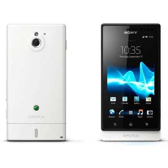 Много хора знаят за флагманите на Sony, но компанията произвежда и смартфони от среден клас. Какво не е наред с тях?