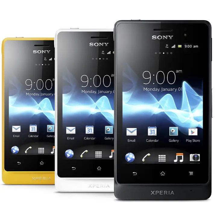 Много хора знаят за флагманите на Sony, но компанията произвежда и смартфони от среден клас. Какво не е наред с тях?