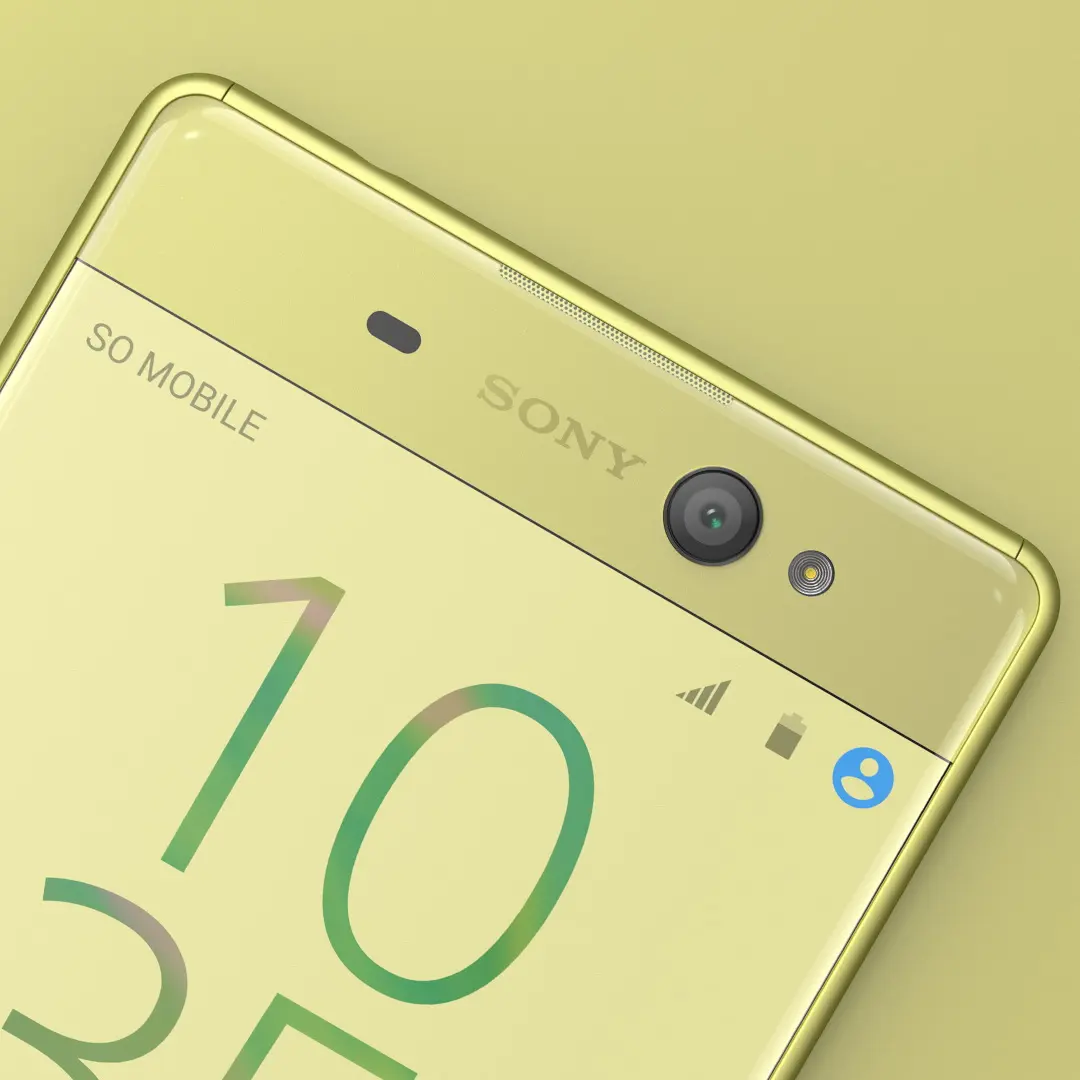 Много хора знаят за флагманите на Sony, но компанията произвежда и смартфони от среден клас. Какво не е наред с тях?