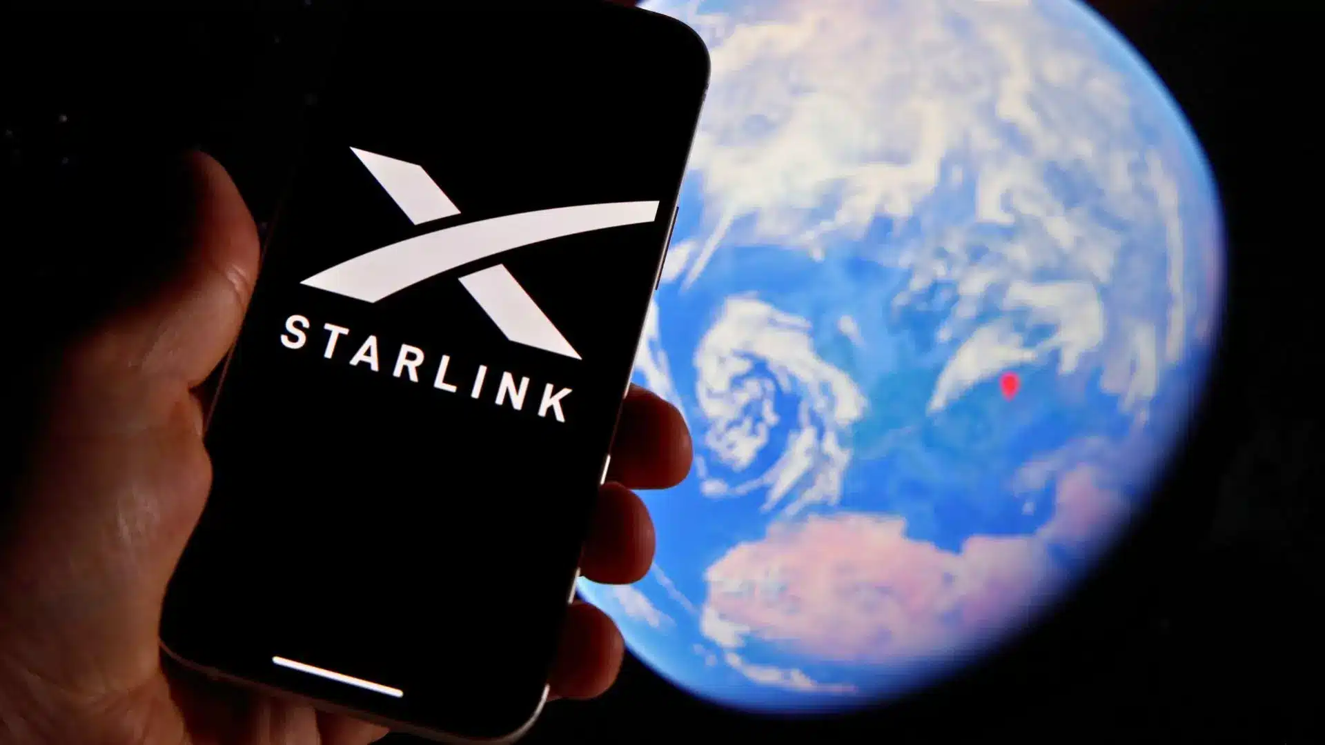 SpaceX ще осъществи директна сателитна връзка през 2026 година