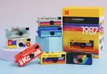 Цифровият ретро фотоапарат Charmera на Kodak е хит в продажбите, благодарение на хитър трик
