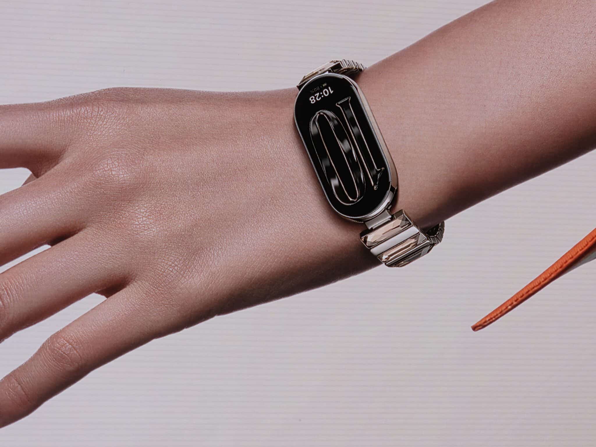 Xiaomi Smart Band 10 Glimmer Edition: стил и функционалност в чест на 10 години иновации