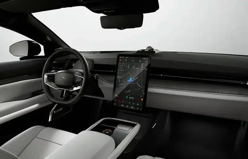 Представен е електромобилът Polestar 5 — ускорение от 0 до 100 км/ч за 3,1 секунди и пробег до 700 км на цена от 140 000 долара