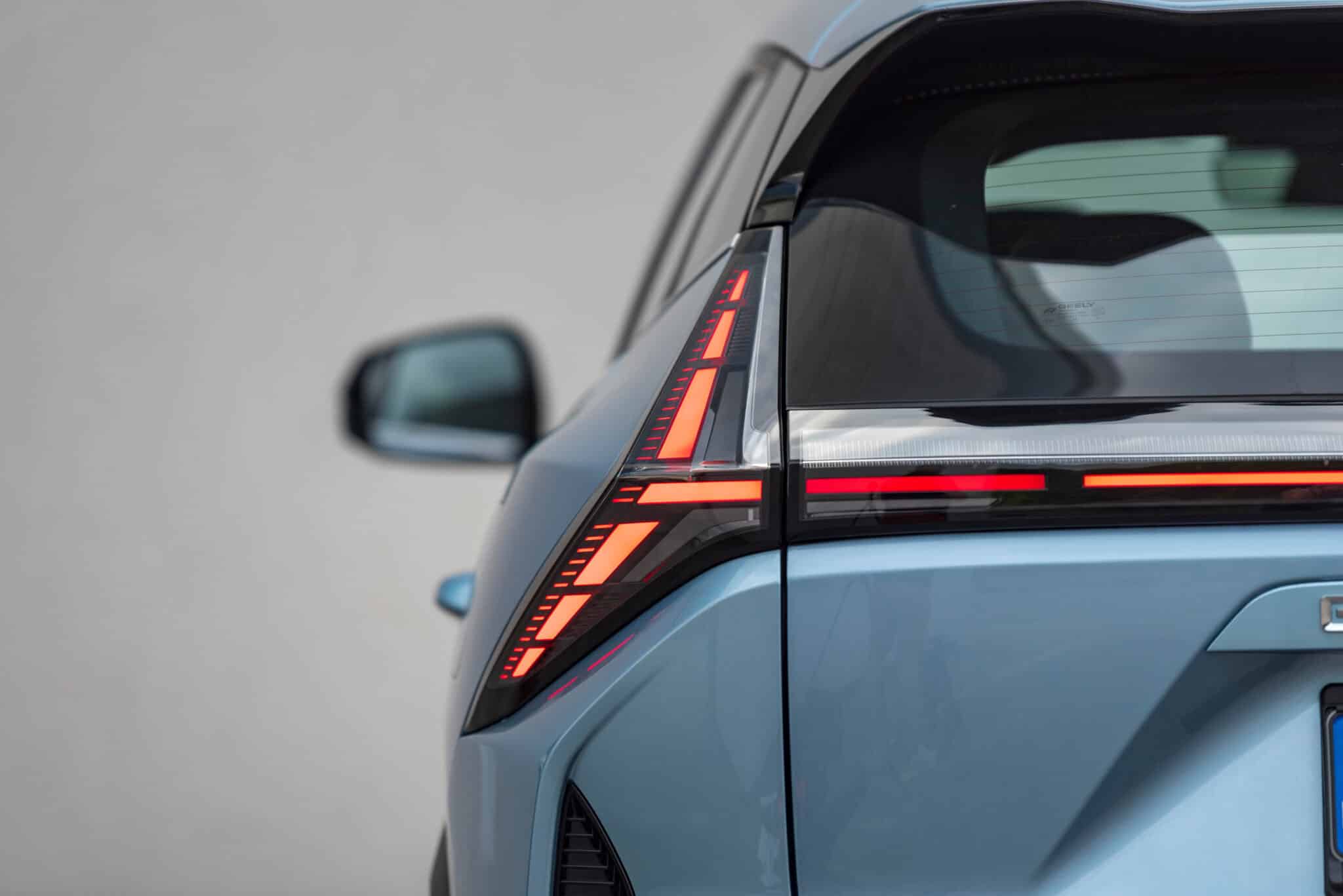 Geely в България: сателити, технологии и първи километри с новия Cityray