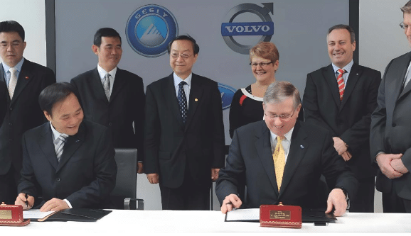 Geely в България: сателити, технологии и първи километри с новия Cityray