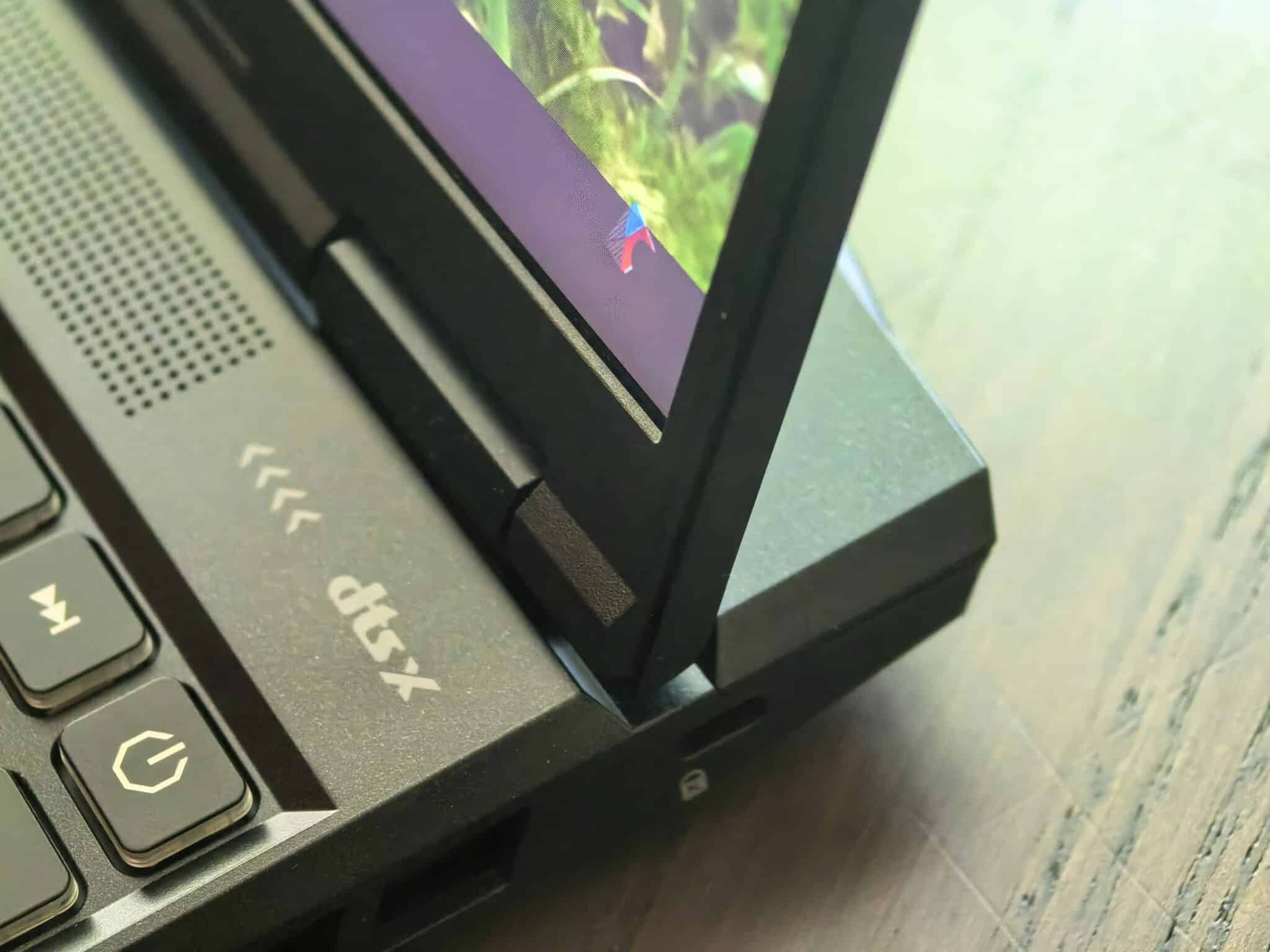 Acer Nitro 16 AI: Лаптопът, който превърна изкуствения интелект в геймърско оръжие
