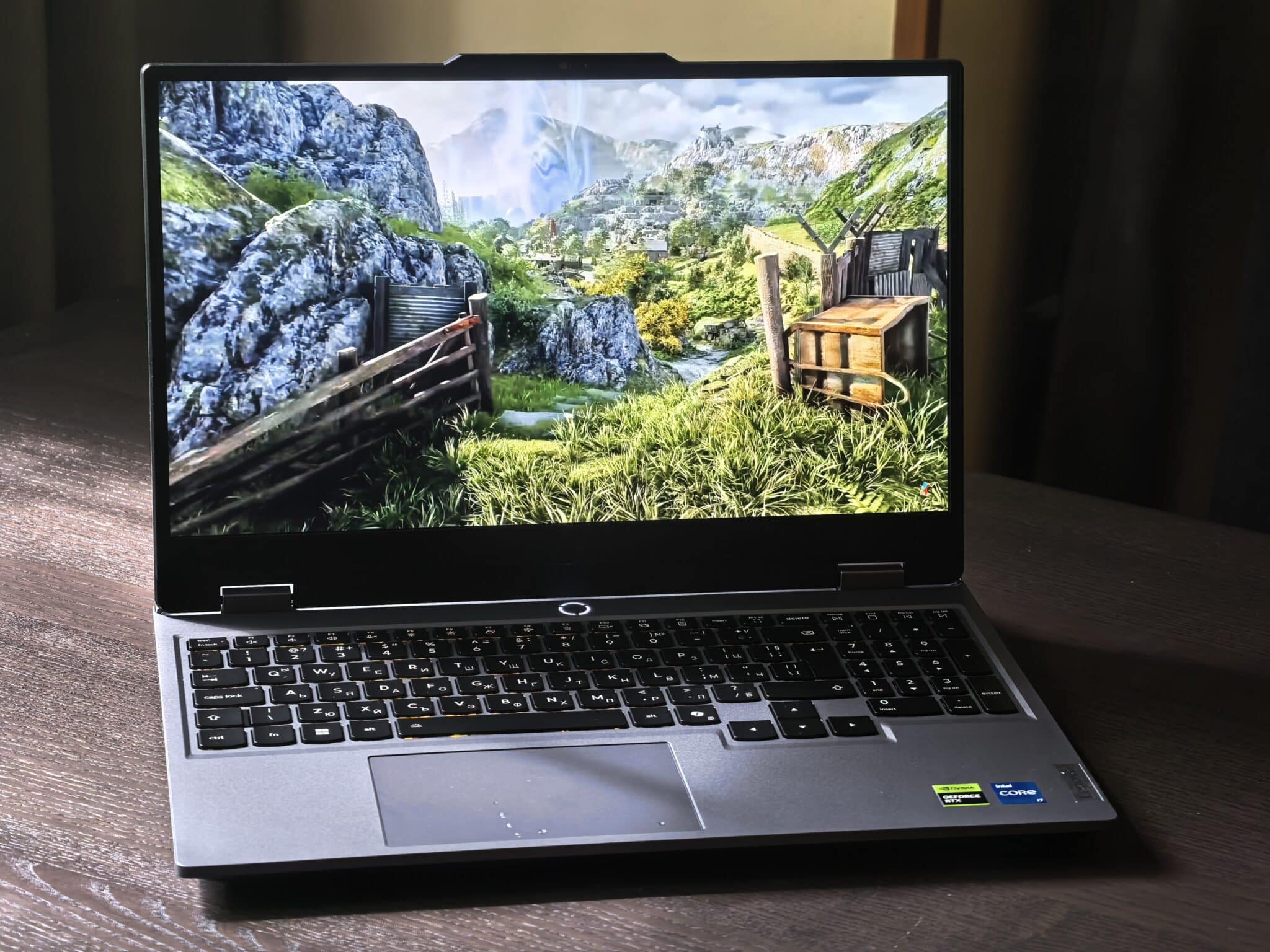 Lenovo LOQ 15: Гейминг звяр на разумна цена
