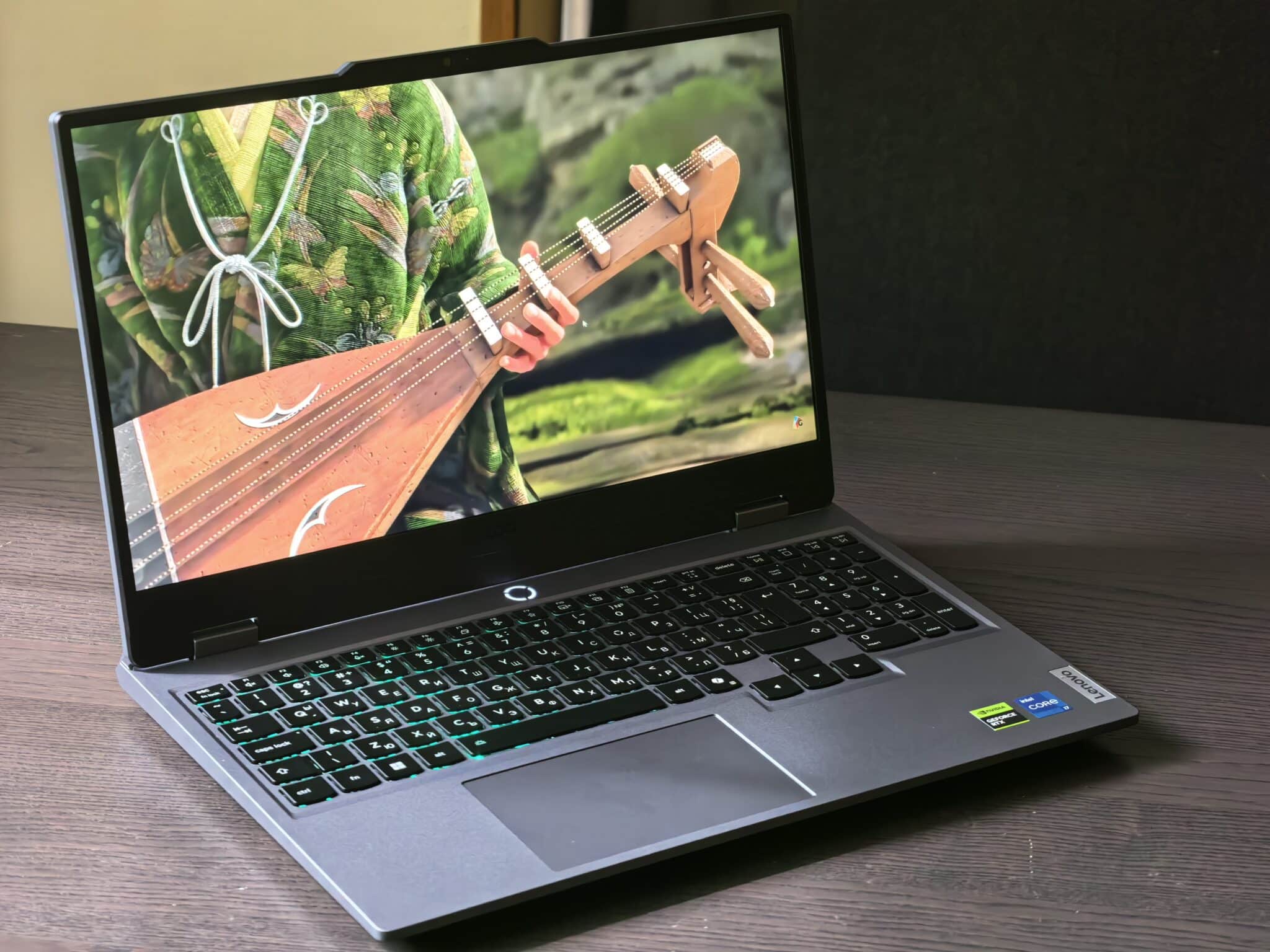 Lenovo LOQ 15: Гейминг звяр на разумна цена
