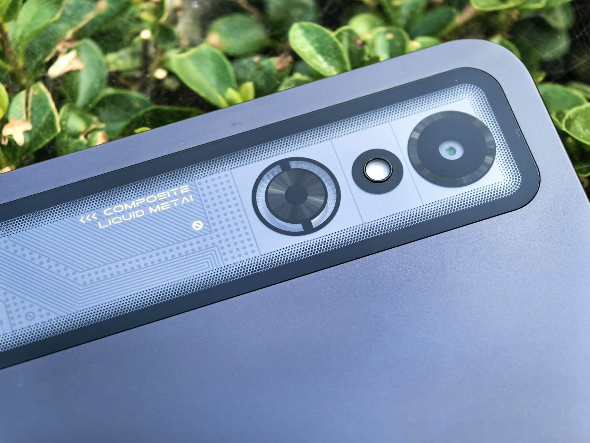 OLED, 165 Hz и Snapdragon 8 Elite: новият RedMagic Astra е мечта за геймъри