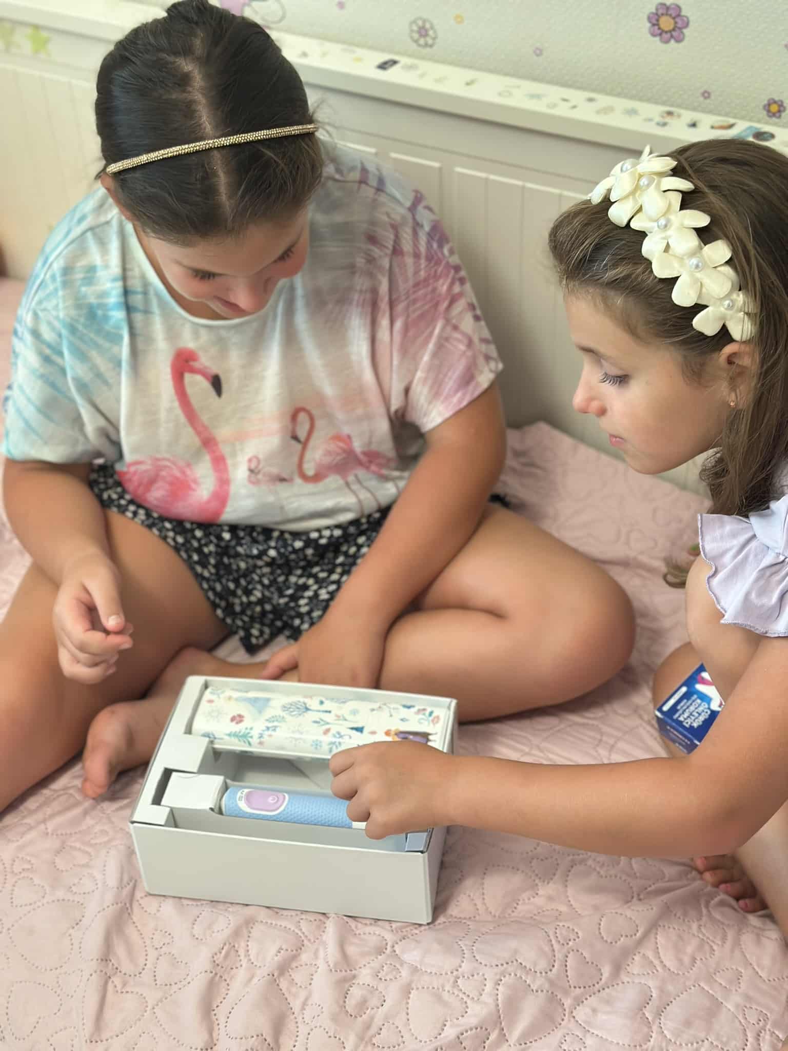 Oral-B iO2 и Vitality PRO Kids: Смарт четките, които направиха миенето на зъби по-умно, по-тихо и далеч по-забавно
