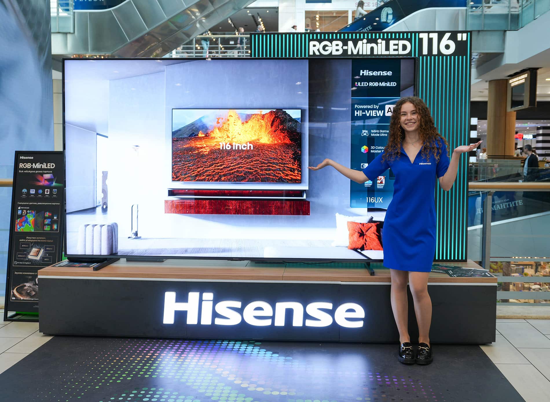 Hisense показва бъдещето на телевизията в София: първият в света 116-инчов RGB MiniLED вече е тук