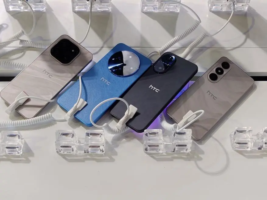HTC показа геймърския смартфон Wildfire на изложението в Дубай