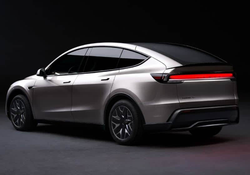 Tesla отчете рекордни доставки на електромобили, но нетната печалба въпреки това е спаднала с 37%