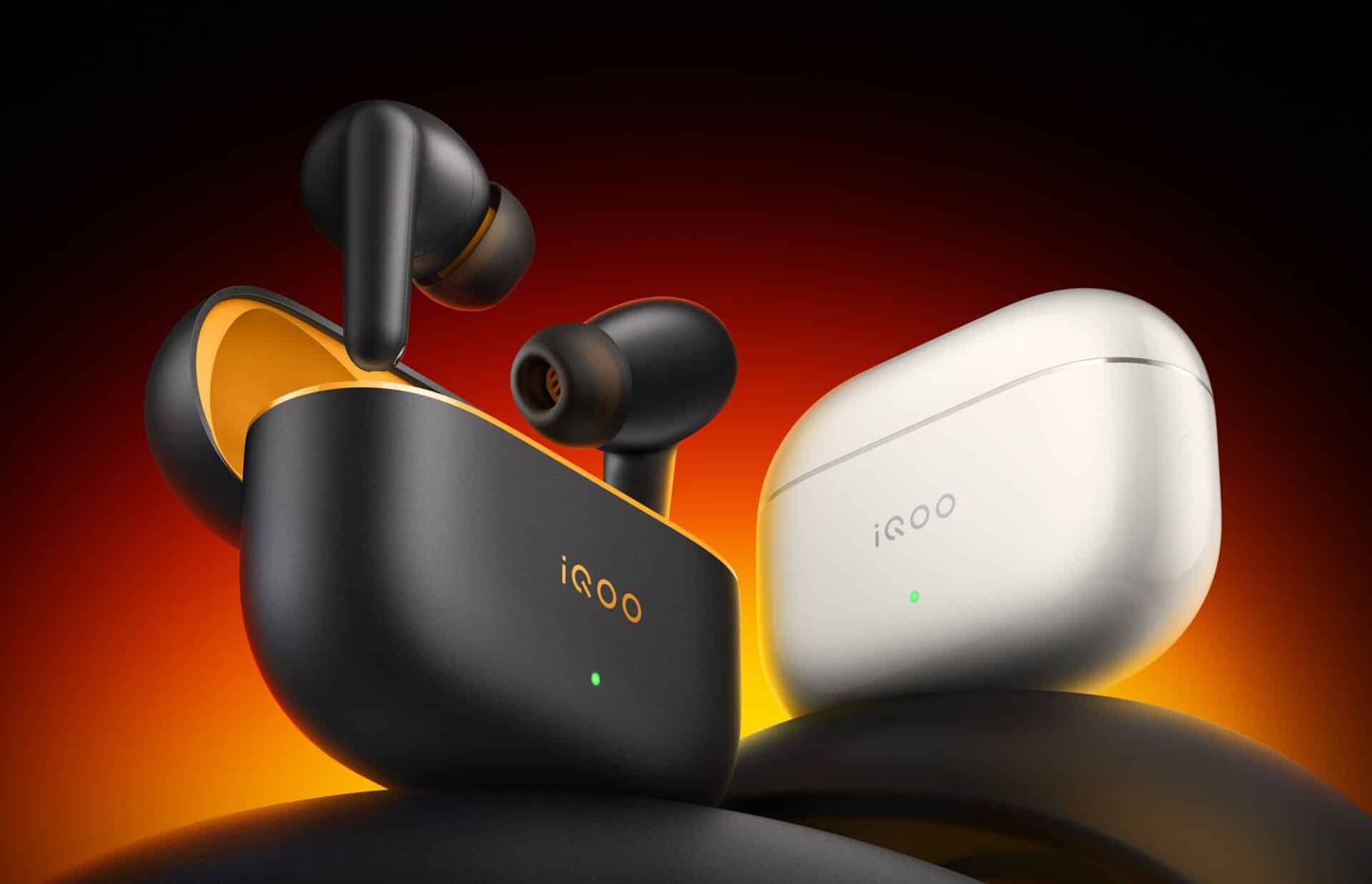 iQOO 15 излиза на пазара на 20-ти октомври, а заедно с него ще дебютират iQOO Pad 5e, Watch GT 2, TWS 5