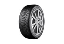 Bridgestone Blizzak 6 е цялостен победител в теста за зимни гуми на AUTO BILD sportscars 2025